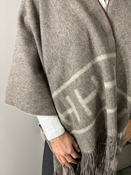 Hést Shawl