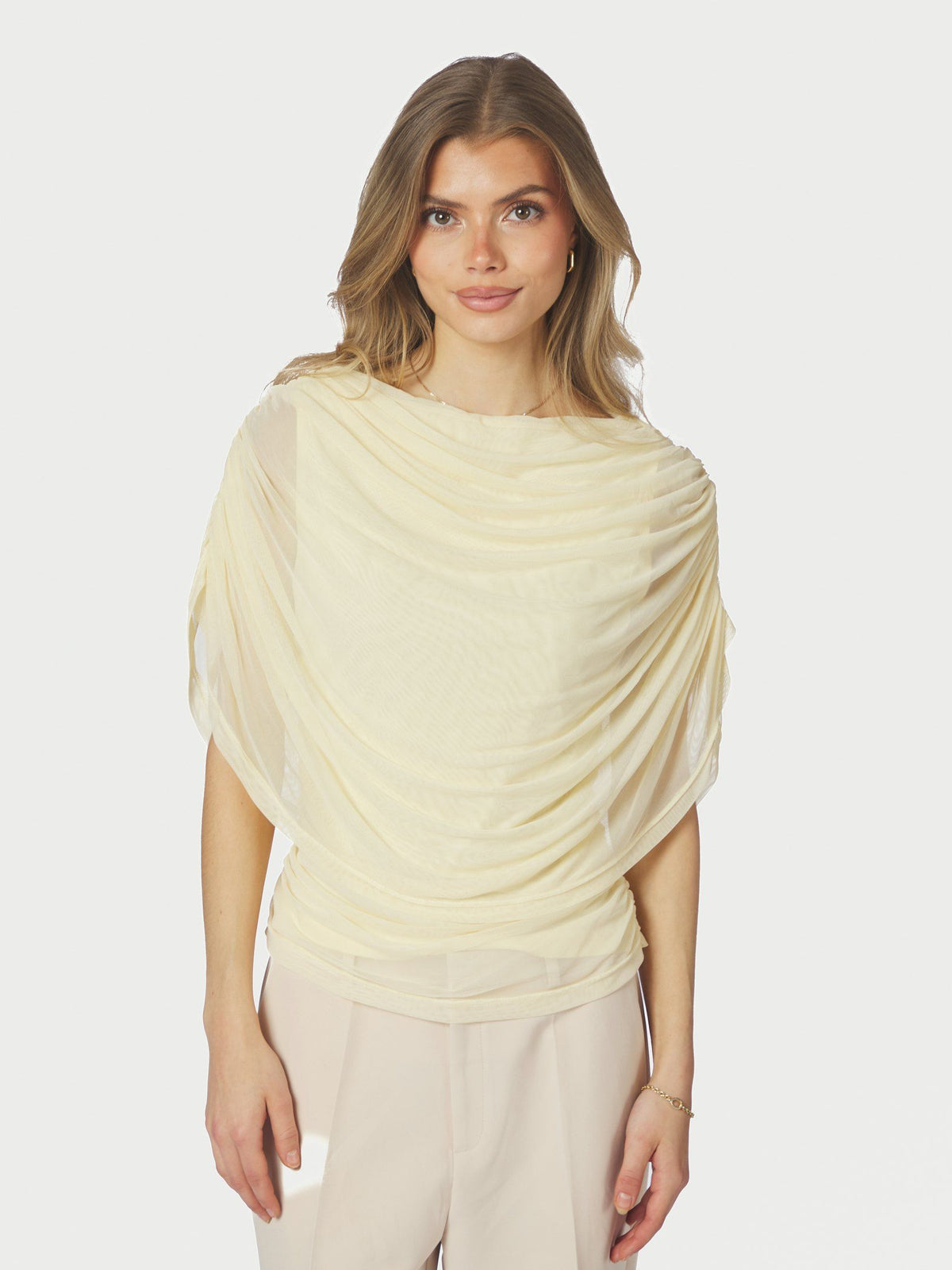 Cottuna Drapy Mesh Top
