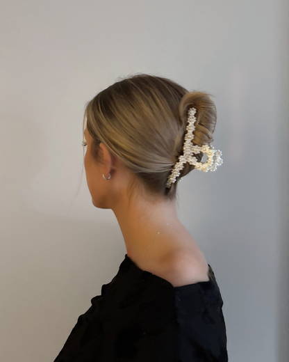 Vintage Pearl Hair Claw Looped
