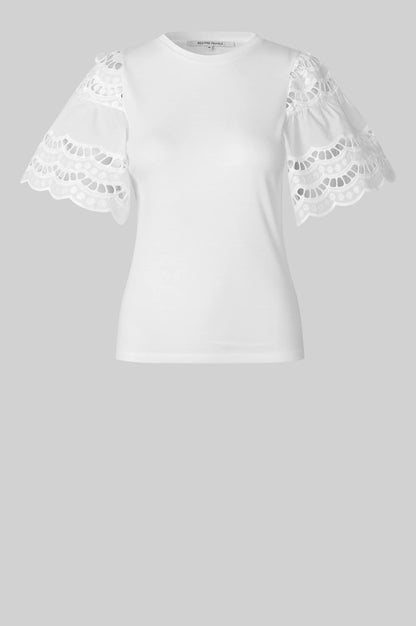 Lawra tee